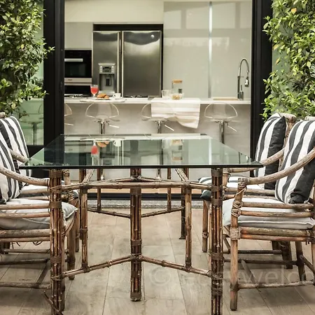 Easy Welcome Urban Luxury Terrace Apartment *
