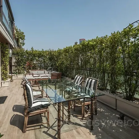 Easy Welcome Urban Luxury Terrace Apartment *