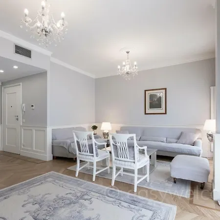 Easy Welcome Urban Luxury Terrace Apartment *