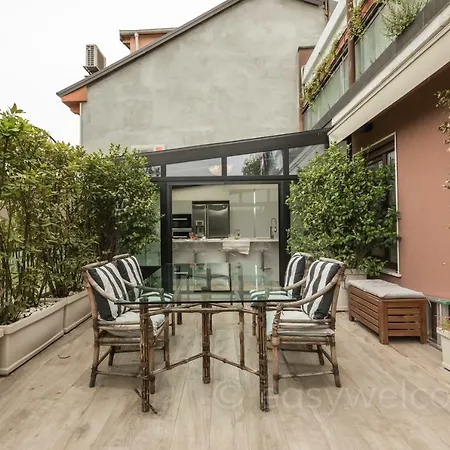 Easy Welcome Urban Luxury Terrace